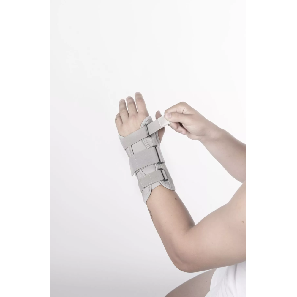 Бандаж на лучезапястный сустав Wrist and Forearm Orthosis Orthoteh ORT-90104