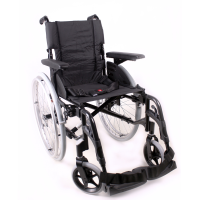 Середньоактивне крісло-коляска Invacare Action 2 NG