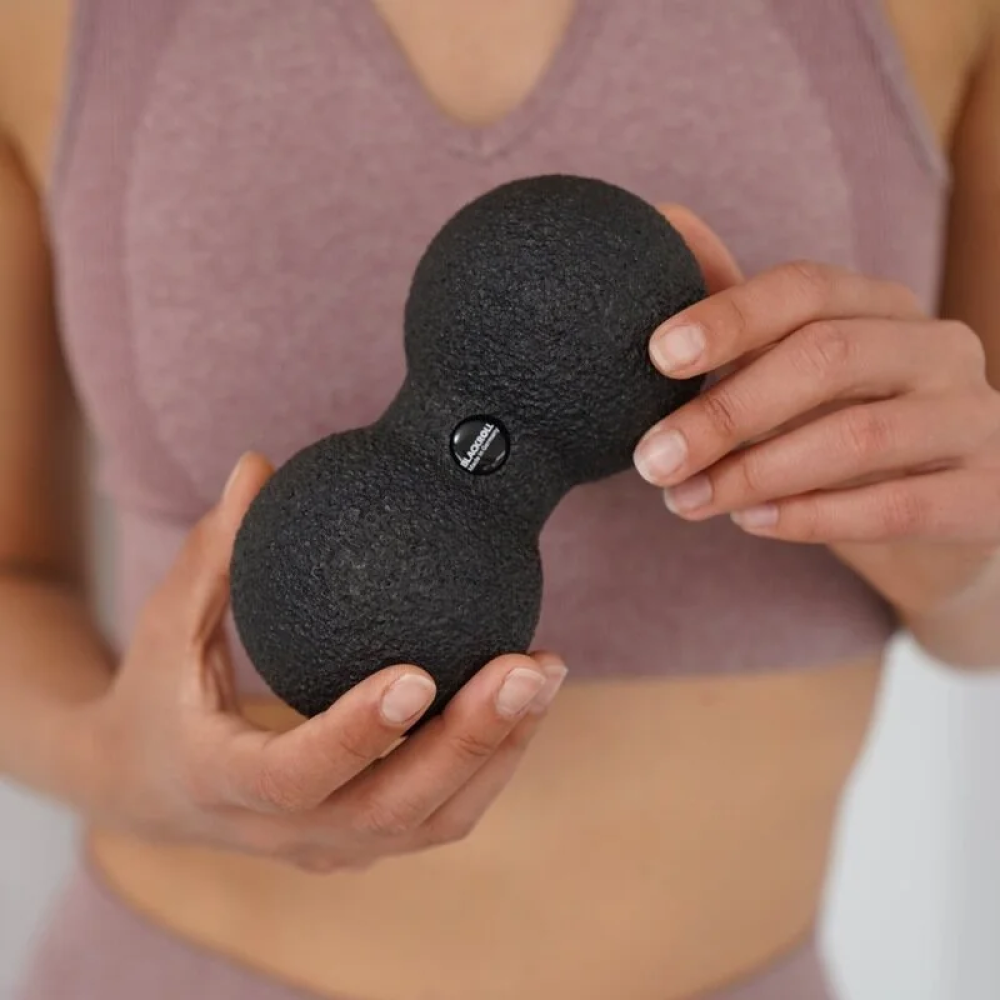 Подвійний масажний м'яч BlackRoll Duoball 08 Black (Чорний)