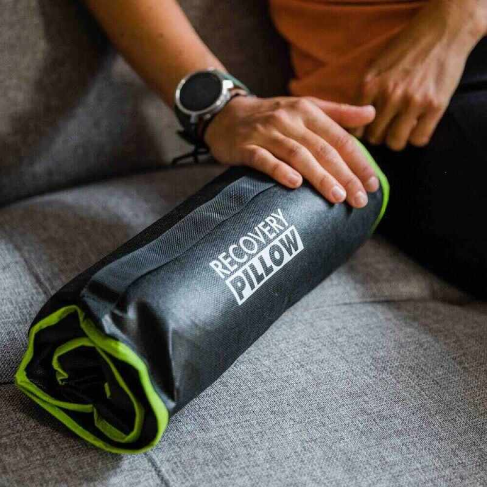Эргономичная подушка BlackRoll Recovery Pillow