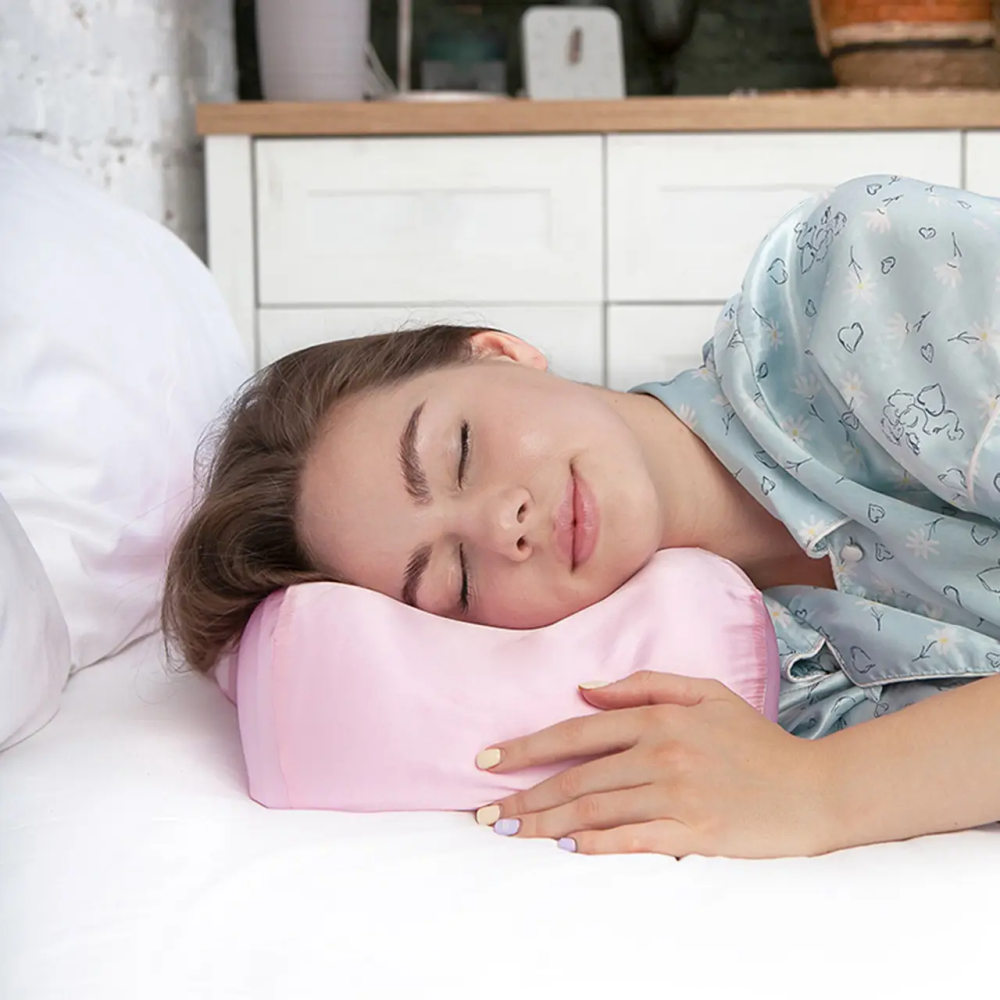 Ортопедична подушка проти зморщок сну та ранкової набряклості Memory Foam (Сатин) Beauty Balance