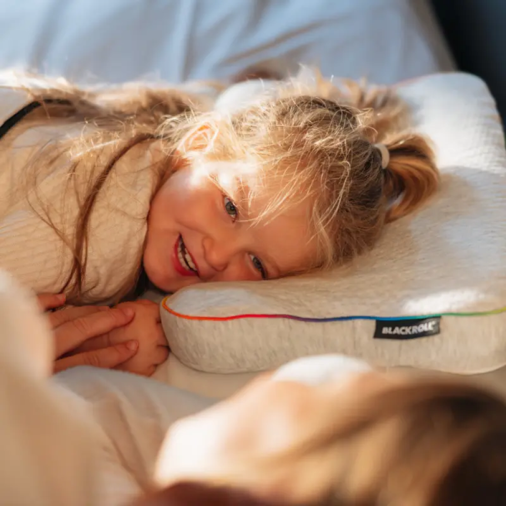 Дитяча ортопедична подушка BlackRoll Recovery Pillow Kids