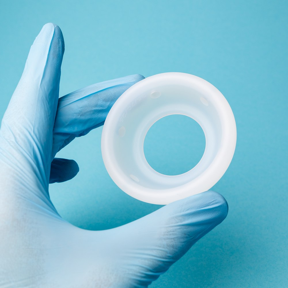 Песарій акушерський силіконовий матковий: цервікальний перфорований Corefix