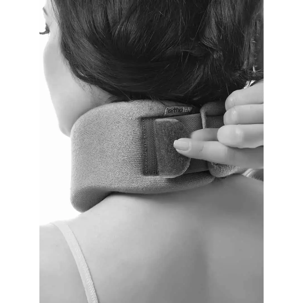Бандаж на шейный отдел позвоночника для взрослых Soft Cervical Collar Comfort Orthoteh ORT-30202