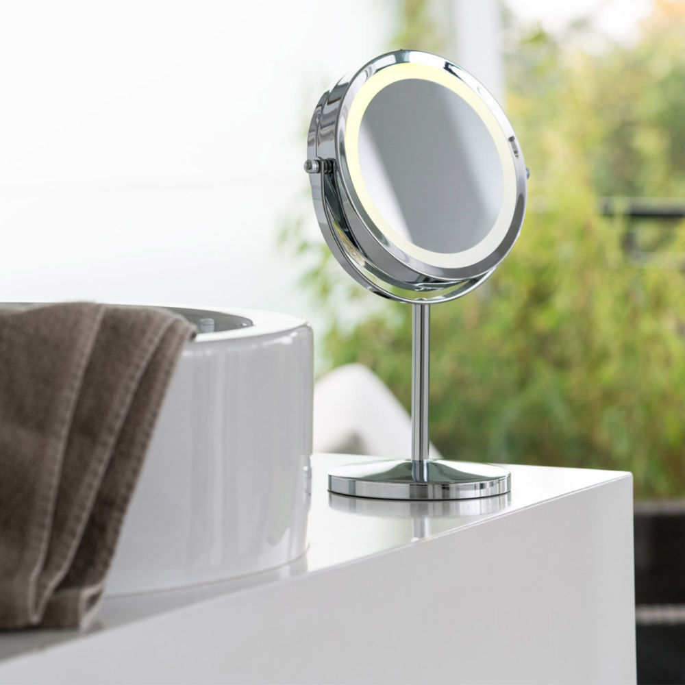 Косметическое зеркало 2в1 Medisana CM 840